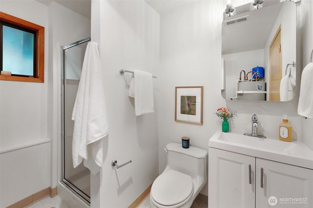 9559 45th Avenue NE, Seattle, WA 98115