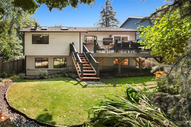 9559 45th Avenue NE, Seattle, WA 98115