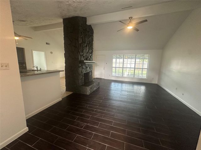 11435 Meadoway Drive, Houston, TX 77089