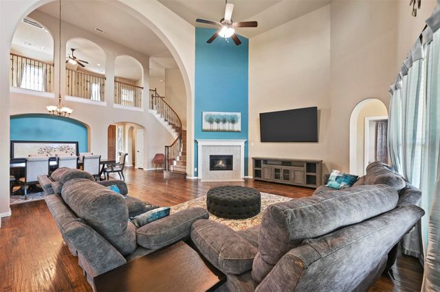 6409 Tuckers Place, Rowlett, TX 75089