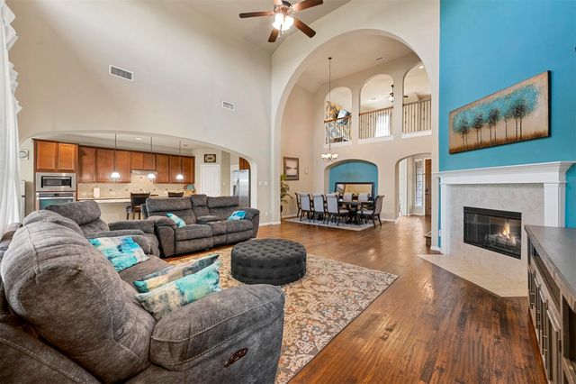 6409 Tuckers Place, Rowlett, TX 75089