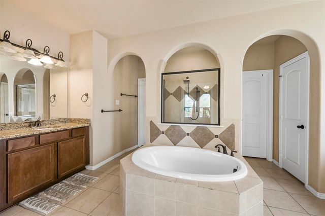 6409 Tuckers Place, Rowlett, TX 75089