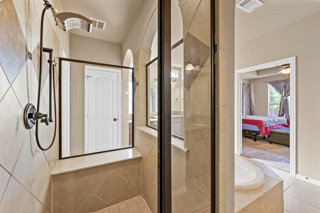 6409 Tuckers Place, Rowlett, TX 75089