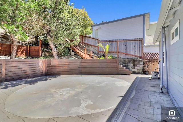 113 Alvarado Street, Brisbane, CA 94005