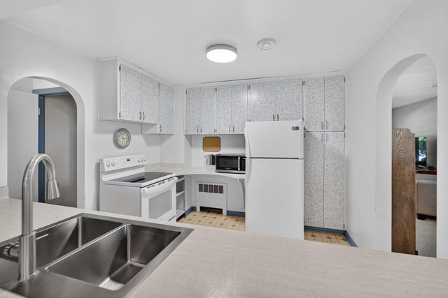 4318 Tokay Boulevard, Madison, WI 53711