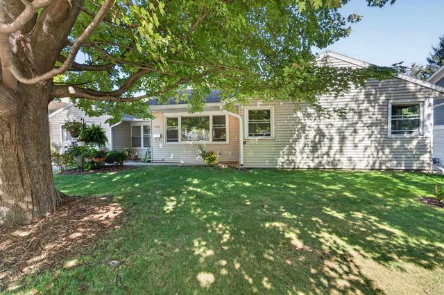 4318 Tokay Boulevard, Madison, WI 53711
