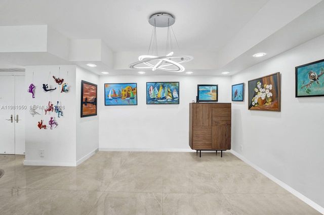 20281 E Country Club Dr 2209, Aventura, FL 33180