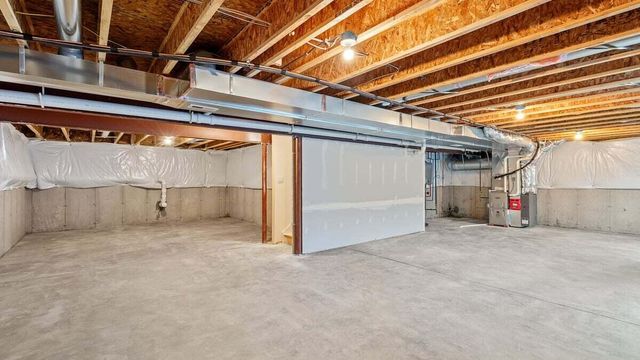 7622 W 107th Place, Crown Point, IN 46307