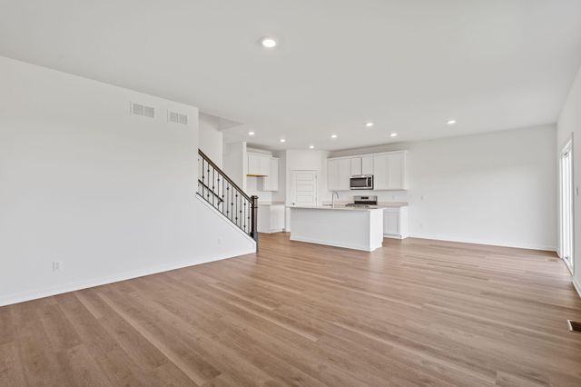 7622 W 107th Place, Crown Point, IN 46307