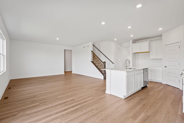 7622 W 107th Place, Crown Point, IN 46307