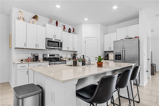 4007 San Clemente CT, North Fort Myers, FL 33917