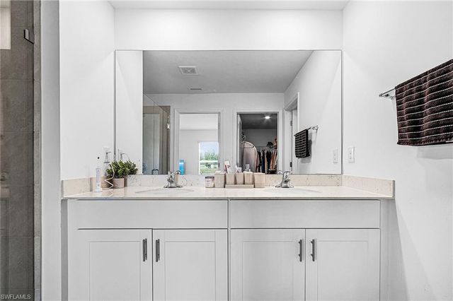 4007 San Clemente CT, North Fort Myers, FL 33917