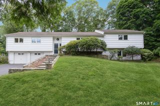 4 Nappa Lane, Westport, CT 06880