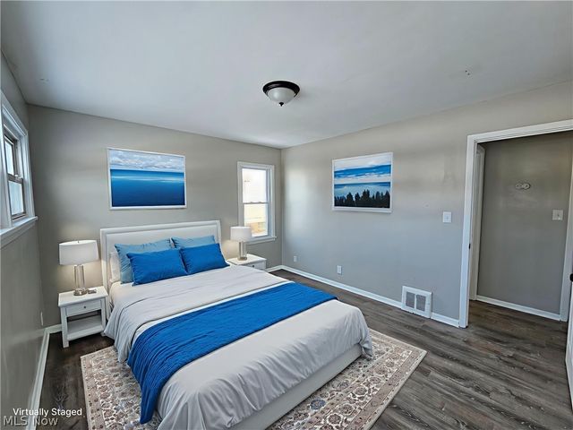 9516 Alexander Road, Garfield Heights, OH 44125