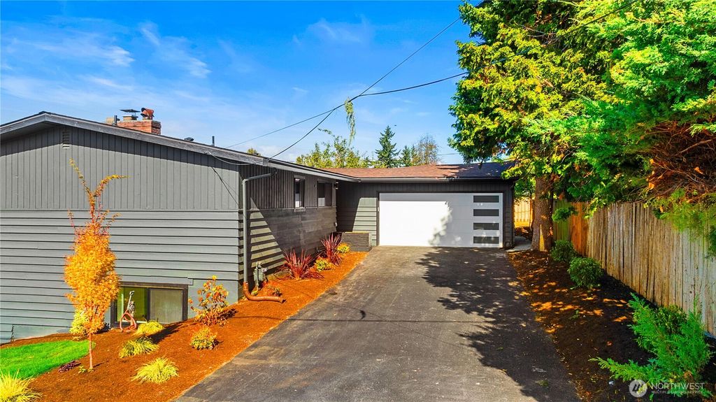 406 S 144th Street, Burien, WA 98168