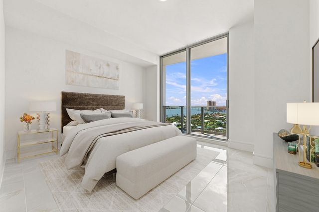 220 Lake Shore Drive 1407, Lake Park, FL 33403