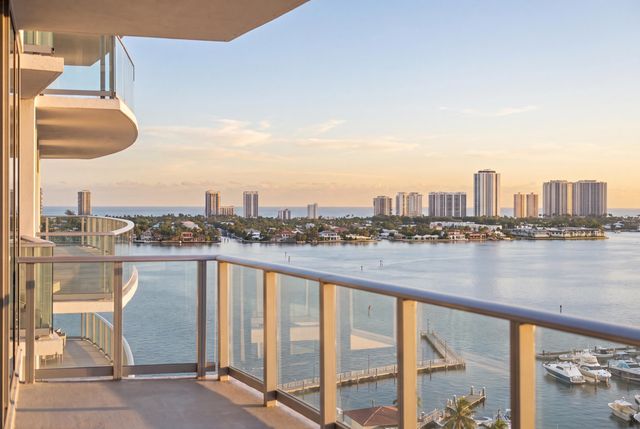 220 Lake Shore Drive 1407, Lake Park, FL 33403