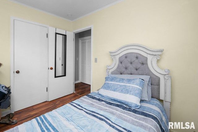 1617 W 38TH Street, Davenport, IA 52806