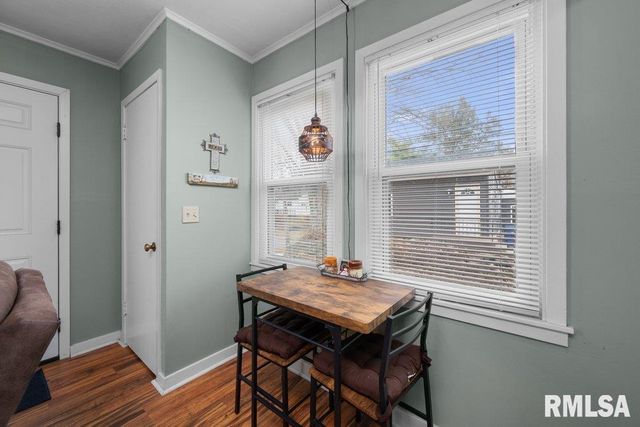 1617 W 38TH Street, Davenport, IA 52806