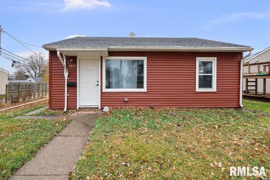 1617 W 38TH Street, Davenport, IA 52806