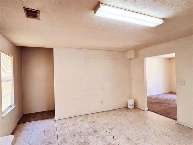 8208 Wynfield Drive, Jonesboro, GA 30238