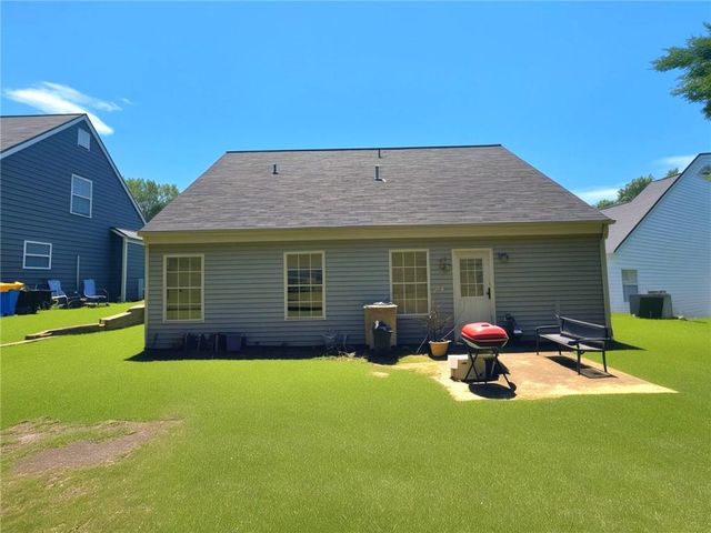 8208 Wynfield Drive, Jonesboro, GA 30238