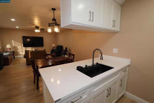 2209 Peppertree Way 1, Antioch, CA 94509