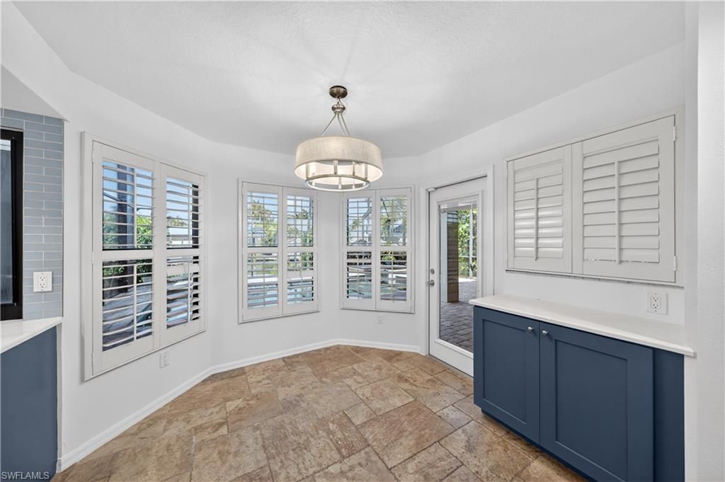 Image 18 of property listing at 1513 SW 58th ST, Cape Coral, FL 33914