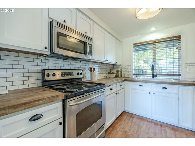 367 LIMERICK Ave, Eugene, OR 97404