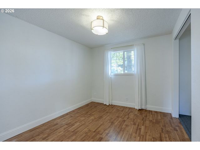 367 LIMERICK Ave, Eugene, OR 97404
