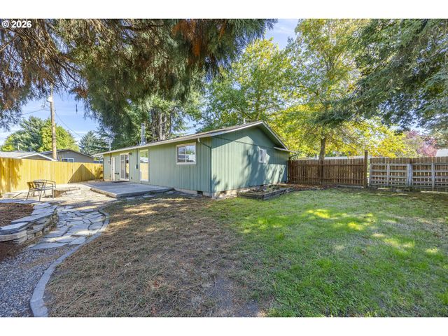 367 LIMERICK Ave, Eugene, OR 97404