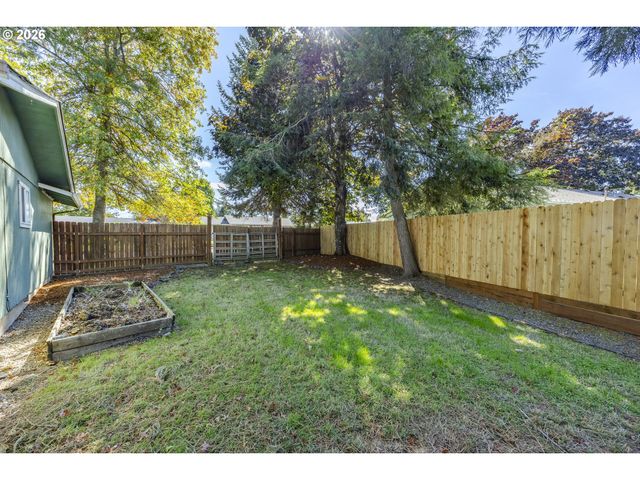 367 LIMERICK Ave, Eugene, OR 97404