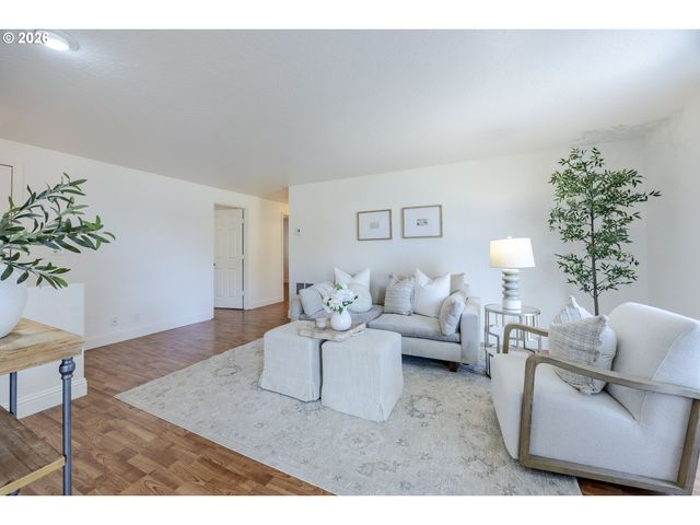 367 LIMERICK Ave, Eugene, OR 97404