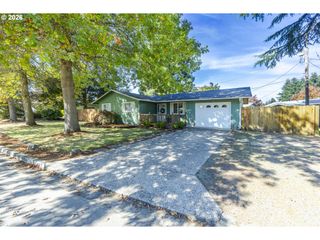 367 LIMERICK Ave, Eugene, OR 97404