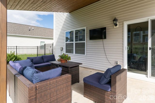 162 Wheatfield Road, Fletcher, NC 28732