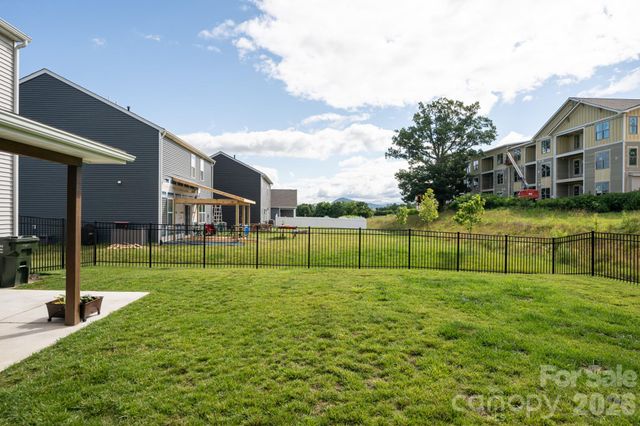 162 Wheatfield Road, Fletcher, NC 28732