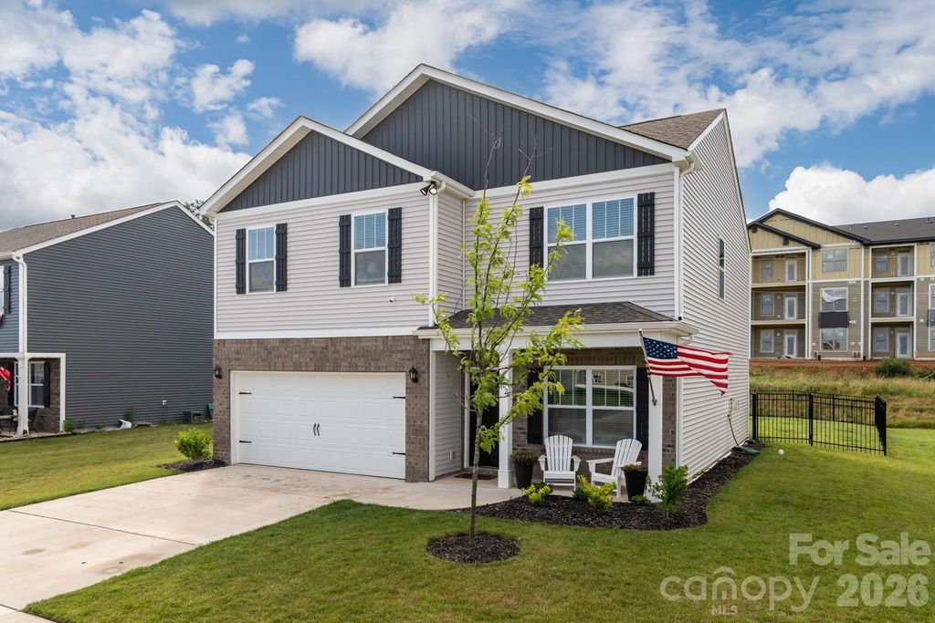 162 Wheatfield Road, Fletcher, NC 28732