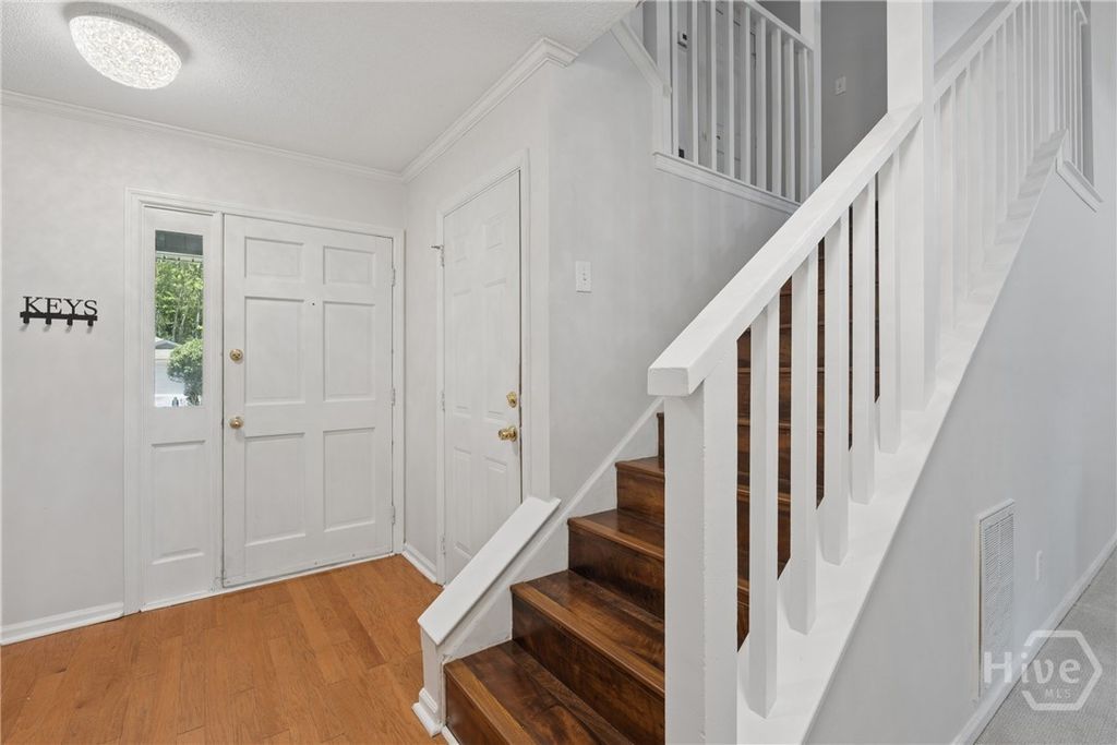 Image 3 of property listing at 21 Bristlecone Drive, Savannah, GA 31419