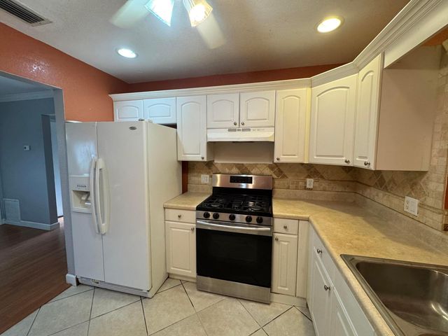 9531 NW 25TH Court, Sunrise, FL 33322