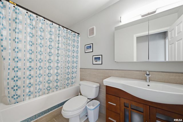 123 SW JEFFERSON Avenue E10A, Peoria, IL 61602