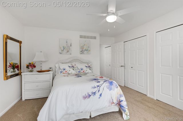 8945 Huron Bluffs Drive, White Lake Charter Township, MI 48386