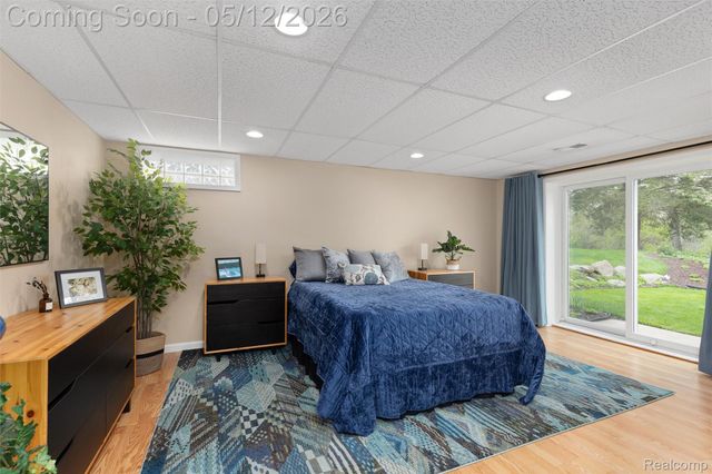 8945 Huron Bluffs Drive, White Lake Charter Township, MI 48386