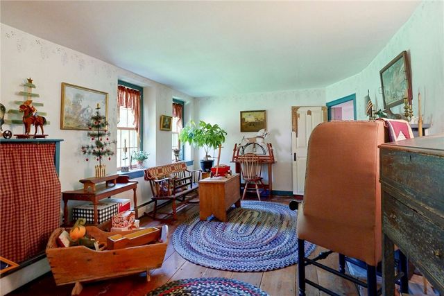 1503 Putnam Pike, Glocester, RI 02814