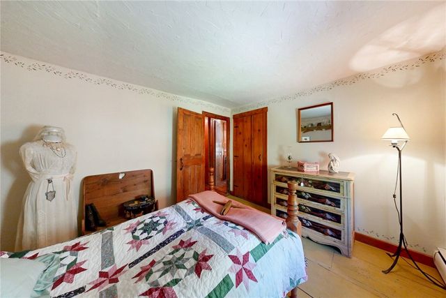 1503 Putnam Pike, Glocester, RI 02814