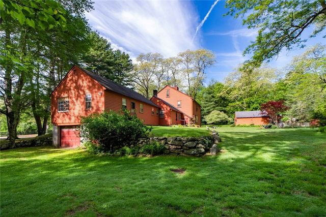 1503 Putnam Pike, Glocester, RI 02814