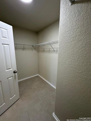 25346 Colt river, San Antonio, TX 78261