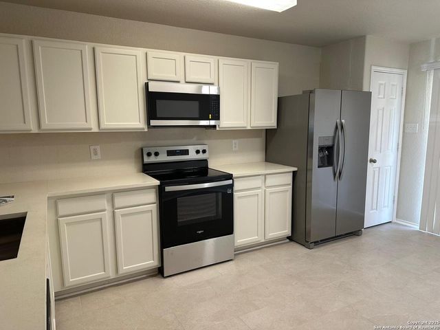 25346 Colt river, San Antonio, TX 78261