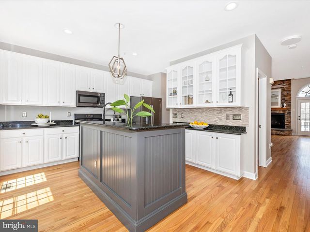 8828 LEW WALLACE RD, Frederick, MD 21704