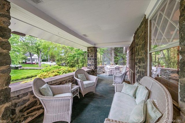 31 Seton Road, Larchmont, NY 10538