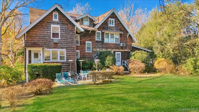 31 Seton Road, Larchmont, NY 10538